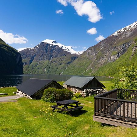 Отель Geirangerfjorden Feriesenter Экстерьер фото